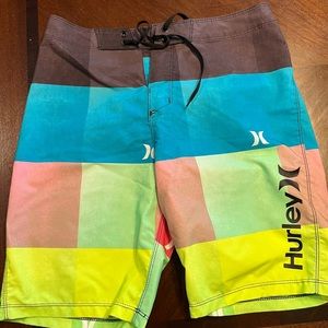 Hurley shorts